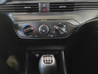 HYUNDAI i20 usata 12