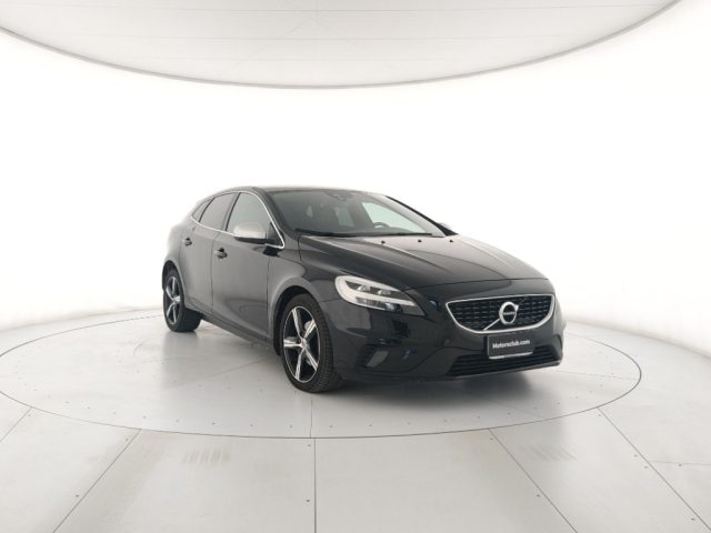 VOLVO V40 usata, con Autoradio
