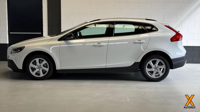 VOLVO V40 Cross Country usata, con Airbag laterali