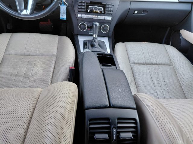 MERCEDES-BENZ C 220 usata, con Sistema di navigazione