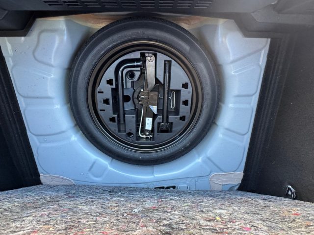 RENAULT Clio usata, con Touch screen