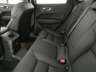 VOLVO XC60 usata, con Sedile posteriore sdoppiato