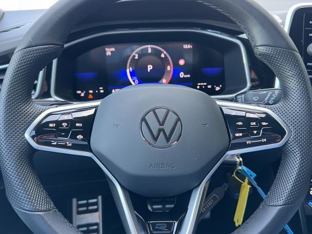VOLKSWAGEN T-Roc usata, con Controllo automatico clima