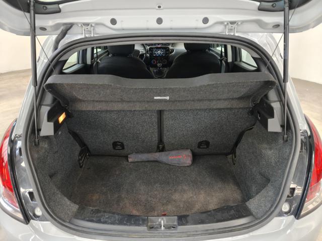 LANCIA Ypsilon usata, con Sedile posteriore sdoppiato
