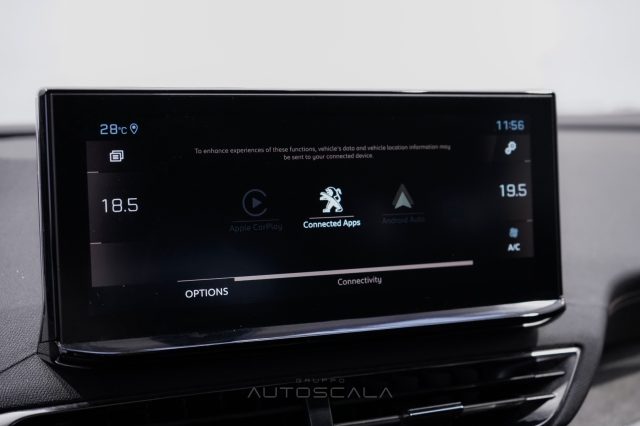 PEUGEOT 5008 usata, con USB