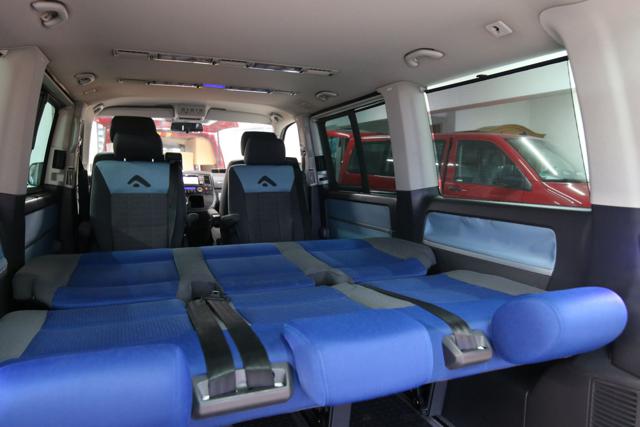 VOLKSWAGEN Multivan usata, con Airbag