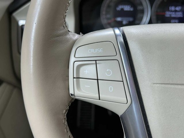 VOLVO XC70 usata, con Airbag testa