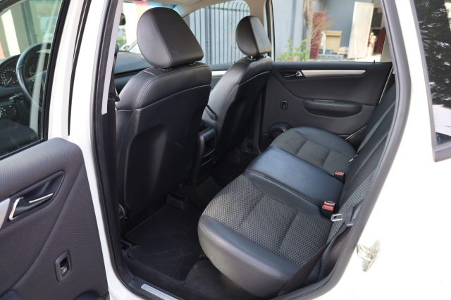 MERCEDES-BENZ A 180 usata 45
