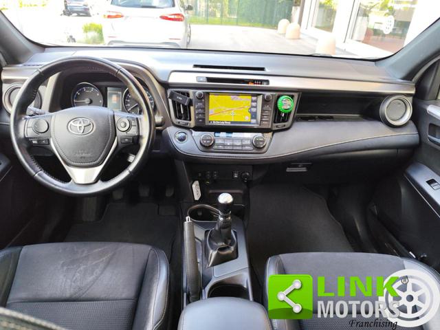 TOYOTA RAV 4 MY23 usata, con Airbag Passeggero