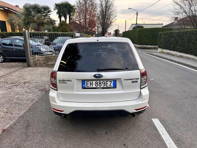 SUBARU Forester usata, con Autoradio