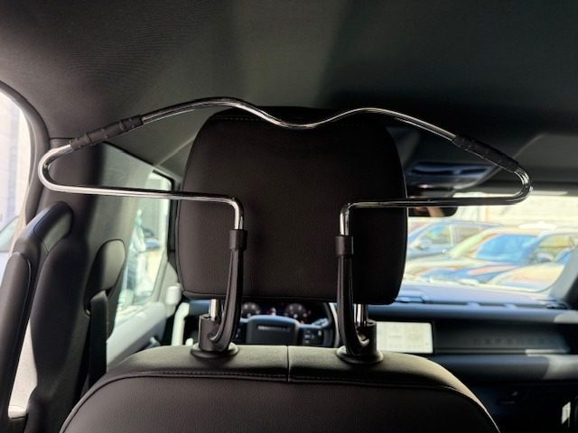 LAND ROVER Defender usata, con Controllo automatico clima