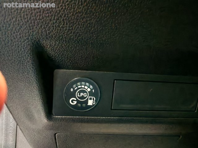 RENAULT Captur usata, con Cruise Control