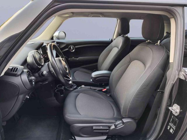 MINI One D usata, con Autoradio