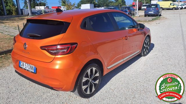 RENAULT Clio usata, con Airbag