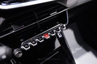 PEUGEOT 2008 usata, con USB