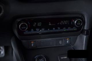 TOYOTA Yaris usata, con Cruise Control