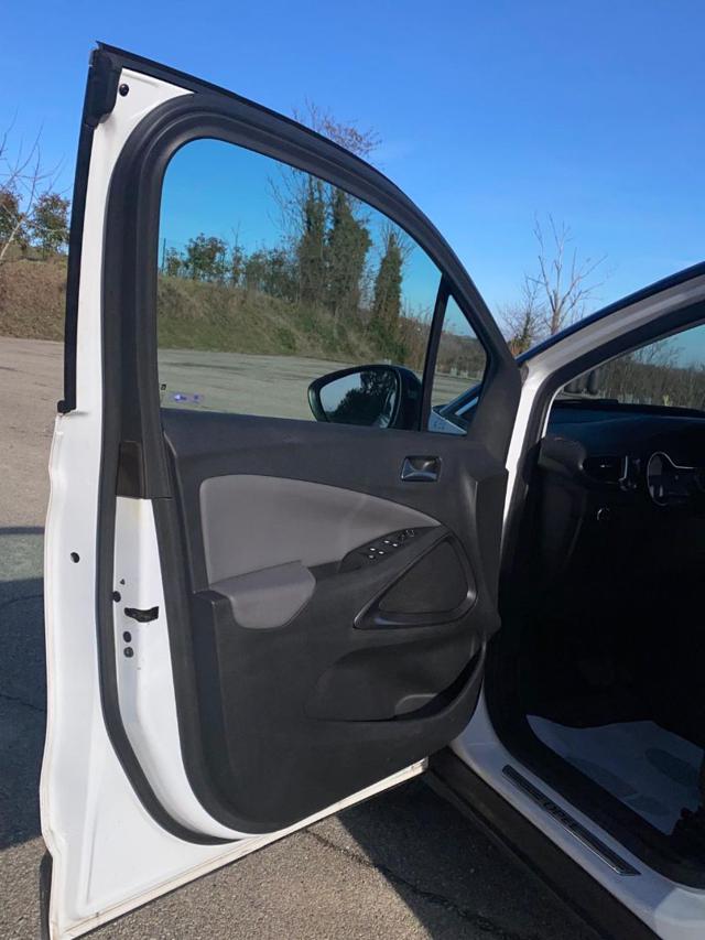 OPEL Crossland X usata, con Fendinebbia