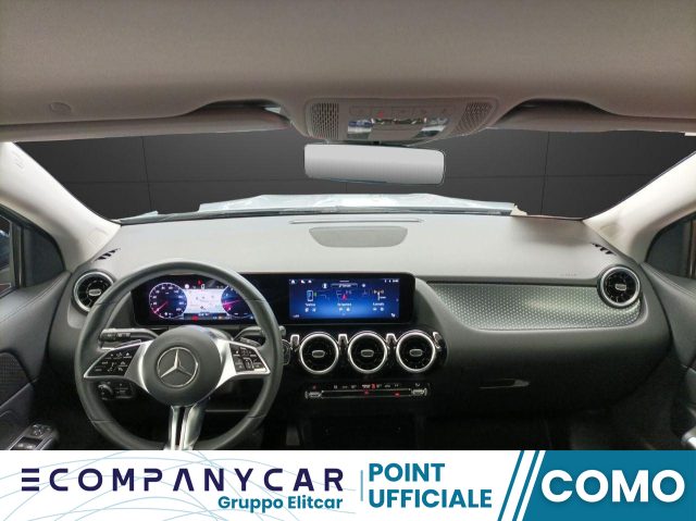 MERCEDES-BENZ GLA 200 usata, con Controllo automatico clima