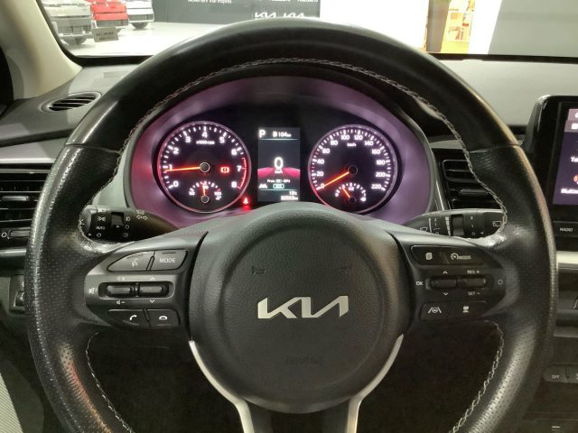 KIA Stonic usata, con Sensori di parcheggio posteriori