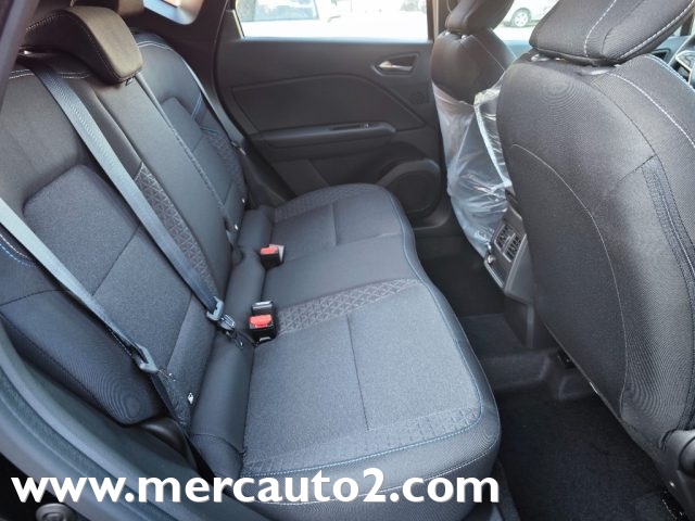 RENAULT Captur usata, con USB