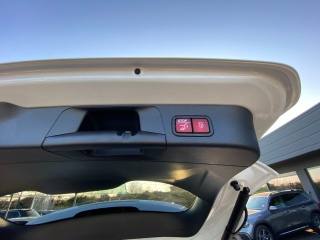 MERCEDES-BENZ GLB 200 usata, con USB