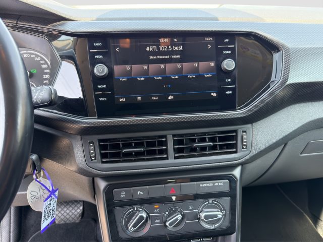 VOLKSWAGEN T-Cross usata 16