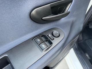 LANCIA Ypsilon usata, con Luci diurne
