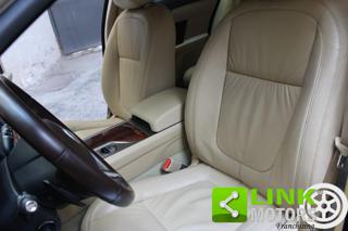 JAGUAR XF usata, con Park Distance Control