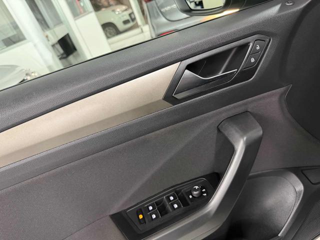 VOLKSWAGEN T-Roc usata 20