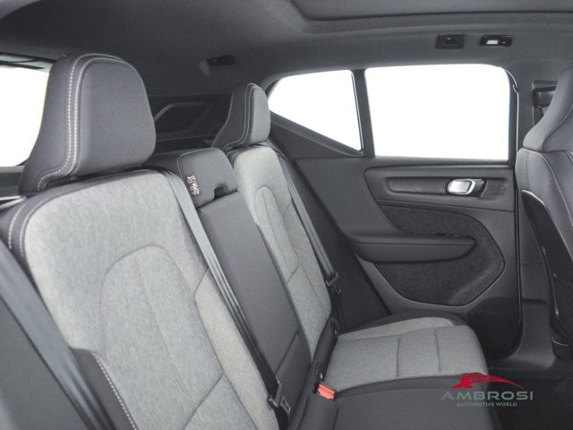VOLVO XC40 usata 10
