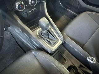 RENAULT Clio usata, con Specchietti laterali elettrici