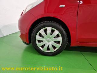 TOYOTA Yaris usata 47