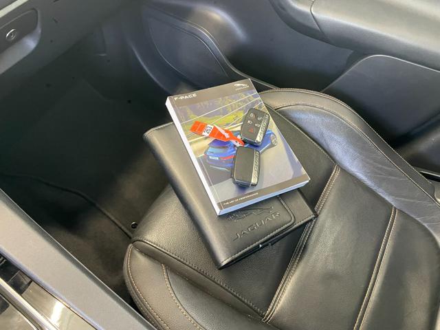 JAGUAR F-Pace usata, con Interni in pelle