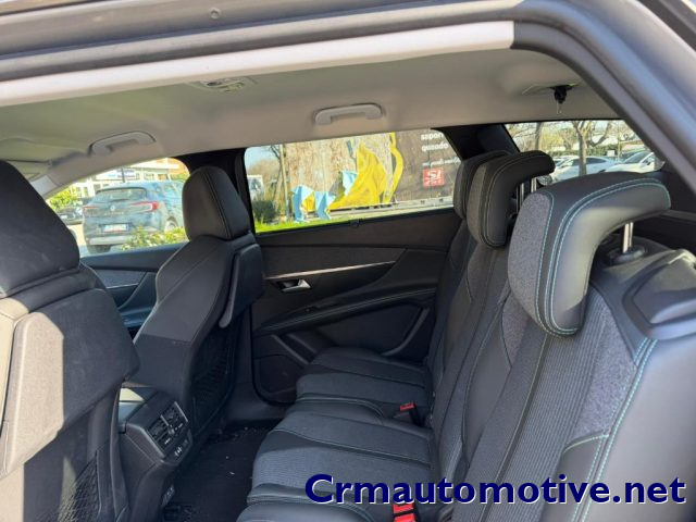 PEUGEOT 5008 usata, con Cerchi in lega