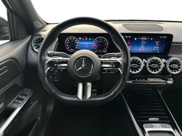 MERCEDES-BENZ GLB 200 usata, con Cruise Control
