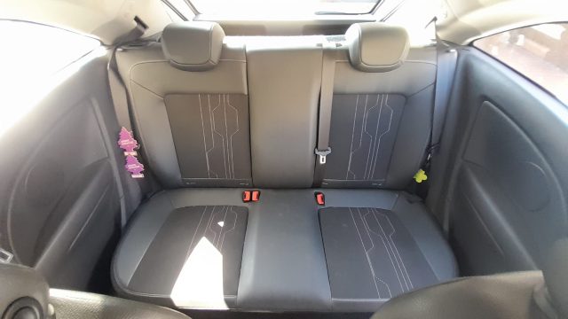 OPEL Corsa usata, con ESP