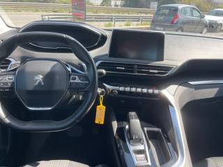 PEUGEOT 3008 usata 11