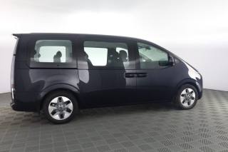 HYUNDAI Staria usata 2