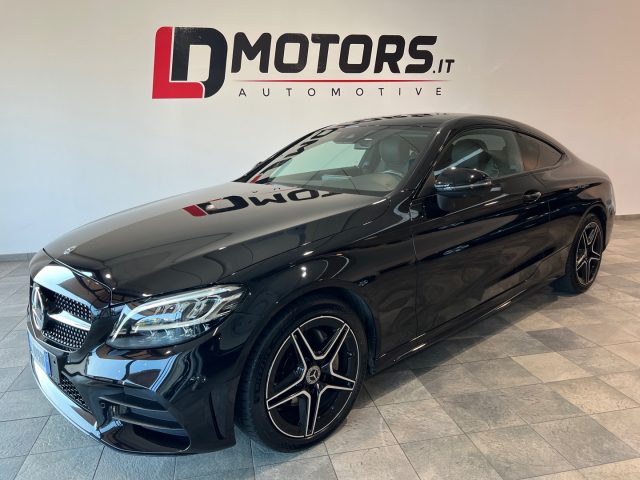 MERCEDES-BENZ C 220 usata, con Cronologia tagliandi