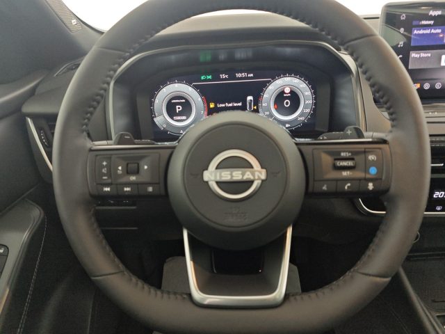 NISSAN Qashqai usata, con Fari LED