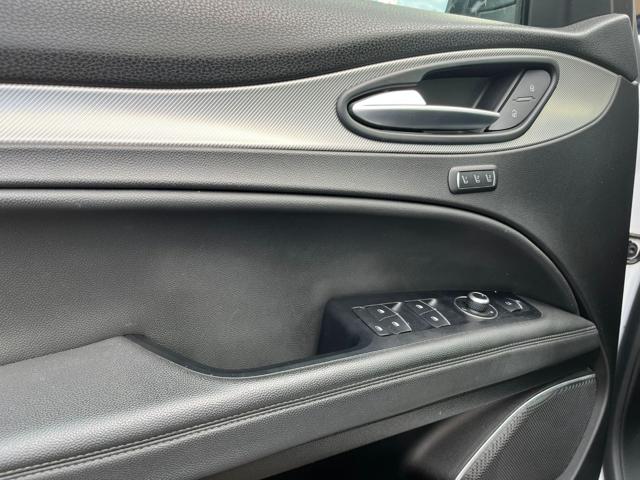 ALFA ROMEO Stelvio usata, con Alzacristalli elettrici