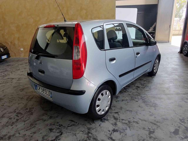 MITSUBISHI Colt usata, con Climatizzatore