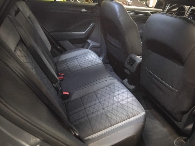 VOLKSWAGEN T-Roc usata, con Controllo trazione