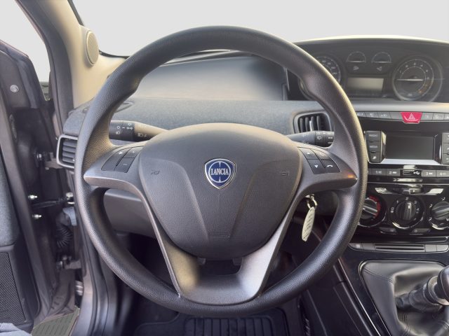 LANCIA Ypsilon usata 10