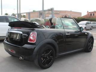 MINI Cabrio usata, con Alzacristalli elettrici