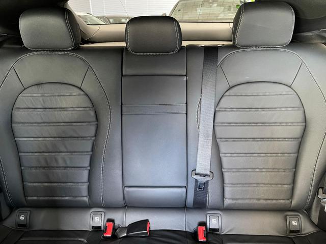 MERCEDES-BENZ GLC 300 usata, con Sensori di parcheggio anteriori