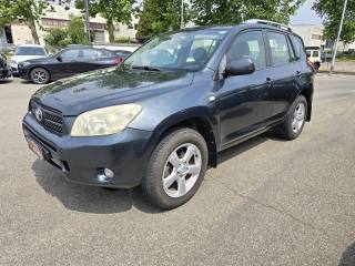 TOYOTA RAV 4 usata 4