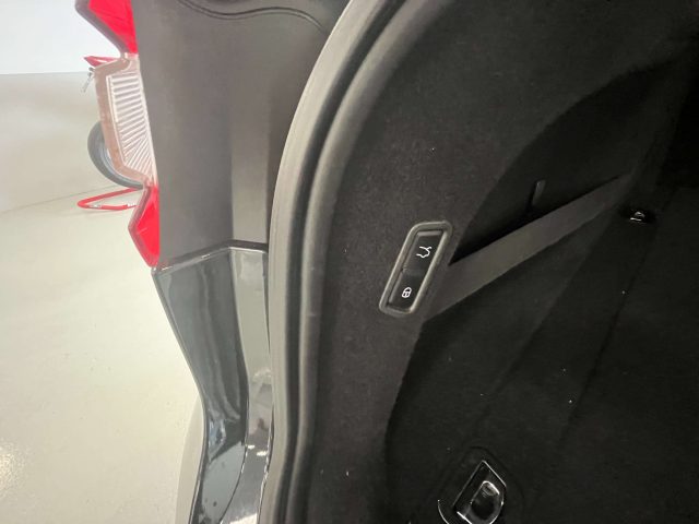 MASERATI Levante usata, con Airbag