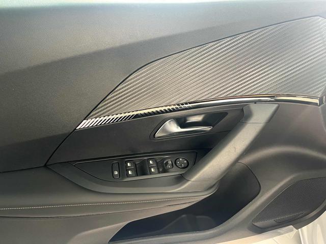 PEUGEOT 2008 usata, con Controllo trazione
