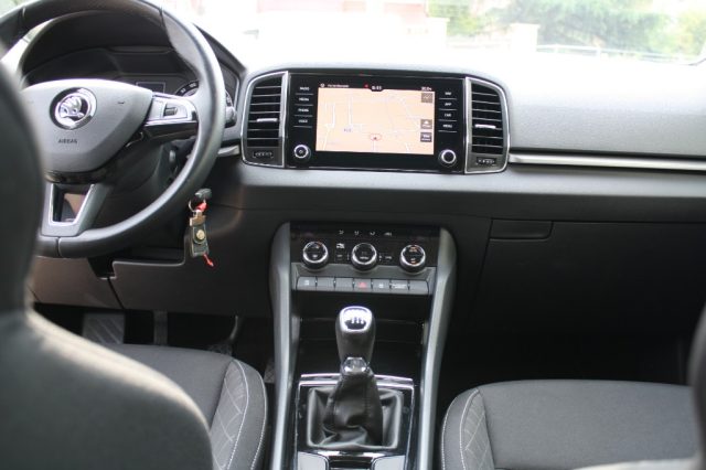 SKODA Karoq usata, con Fendinebbia